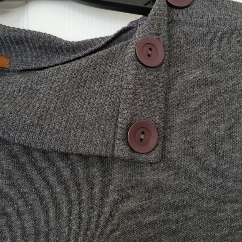 Sweater‎ dress